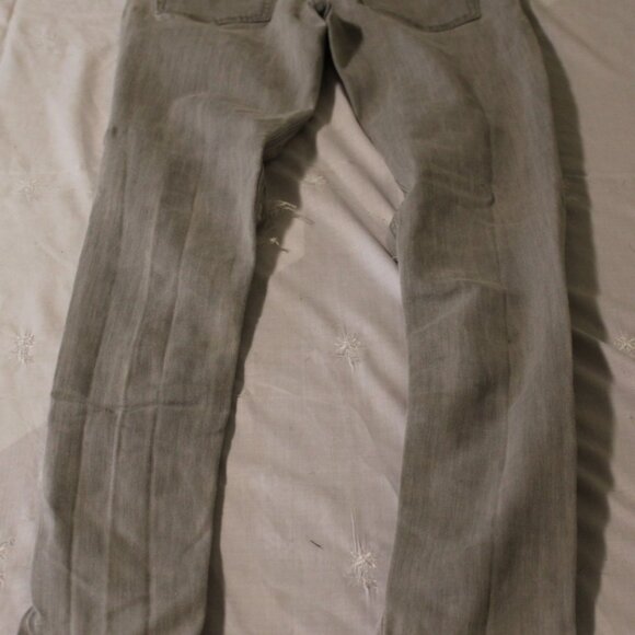 Jeans  -028 - Picture 2 of 4